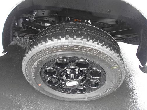Oxford White 2026 Ford F-250 XLT