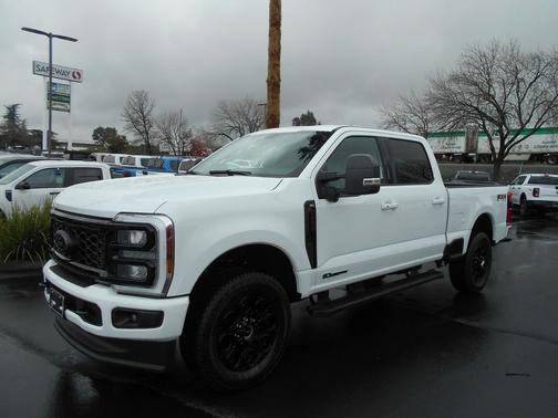Oxford White 2026 Ford F-250 XLT