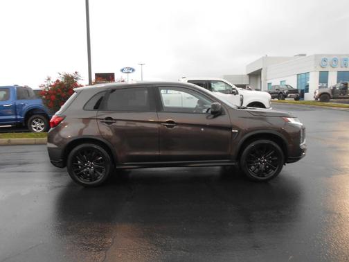 2021 Mitsubishi Outlander Sport Cloth