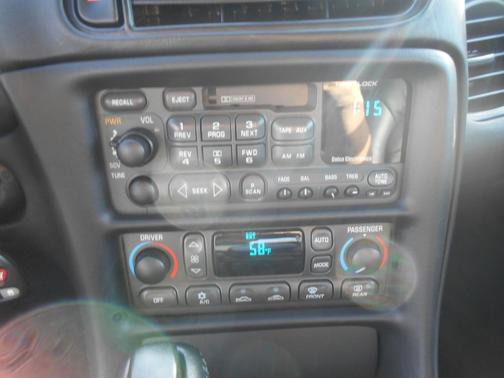 2004 Chevrolet Corvette Base