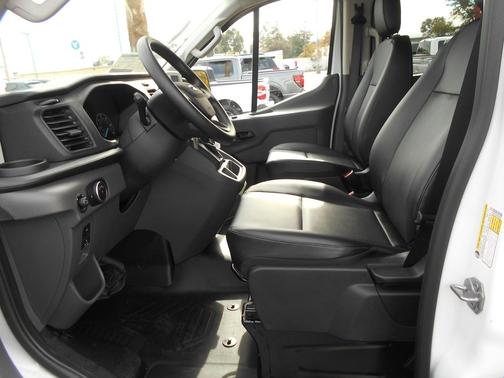 Oxford White 2025 Ford Transit-350 XL