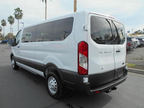 Oxford White 2025 Ford Transit-350 XL