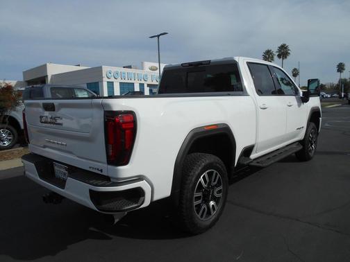 2022 GMC Sierra 2500 AT4