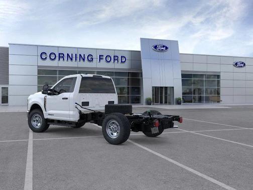 2025 Ford F-350 XL