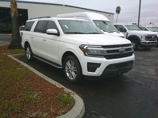 2023 Ford Expedition Max XLT