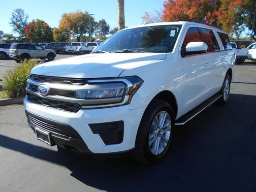 2023 Ford Expedition Max XLT
