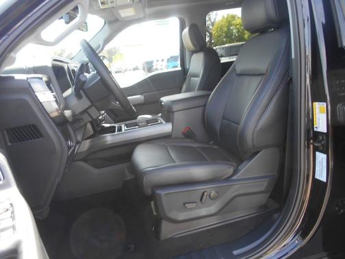 Agate Black Metallic 2026 Ford F-250 Lariat