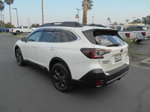 2020 Subaru Outback Onyx Edition XT