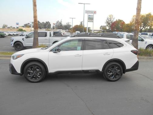 2020 Subaru Outback Onyx Edition XT