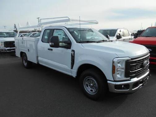 2025 Ford F-250 XL