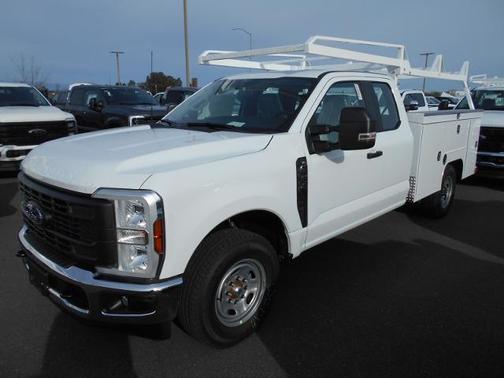 2025 Ford F-250 XL