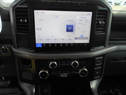 2024 Ford F-150 Lightning Pro