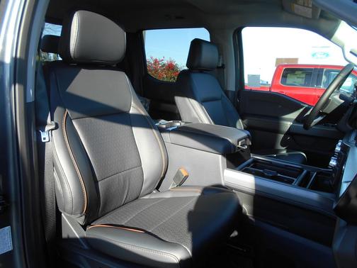 Carbonized Gray Metallic 2026 Ford F-250 Lariat