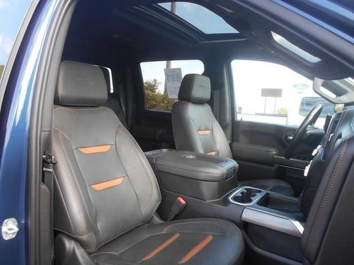 2021 GMC Sierra 2500 AT4