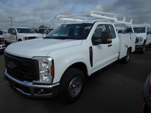 2025 Ford F-250 XL