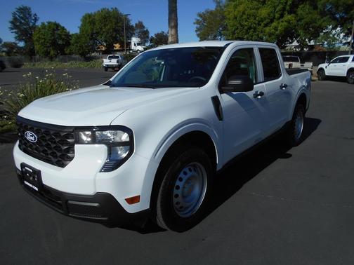 Oxford White 2026 Ford Maverick XL