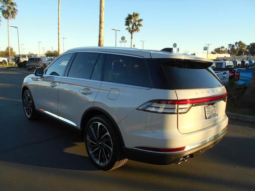 2025 Lincoln Aviator Reserve AWD