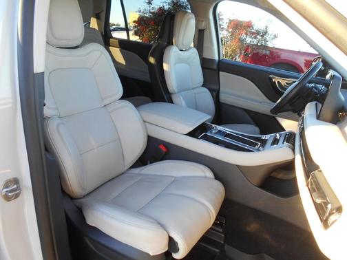 2025 Lincoln Aviator Reserve AWD