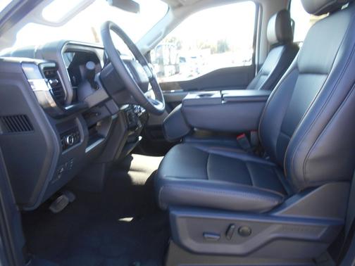 Oxford White 2026 Ford F-250 Lariat