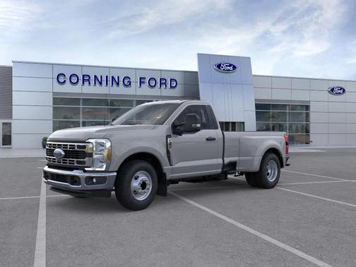 2026 Ford F-350 XLT