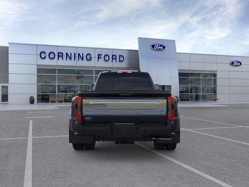 2026 Ford F-450 Platinum