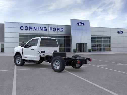 2025 Ford F-350 XL