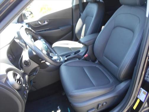 2020 Hyundai KONA Leather