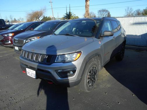 2020 Jeep Compass Trailhawk