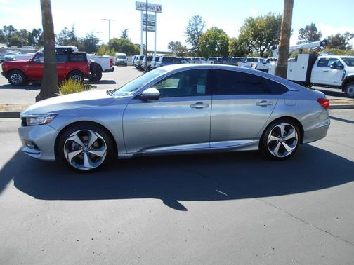 2020 Honda Accord Touring 2.0T