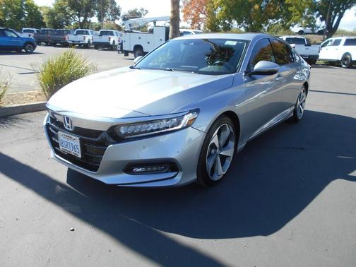 2020 Honda Accord Touring 2.0T