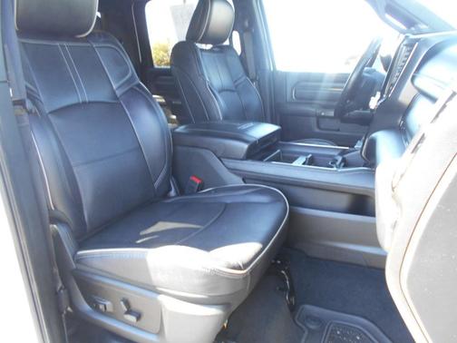 2022 RAM 2500 Leather
