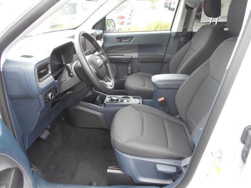 Oxford White 2026 Ford Maverick XL