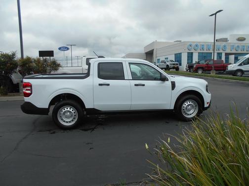 Oxford White 2026 Ford Maverick XL