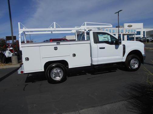Oxford White 2026 Ford F-250 XL