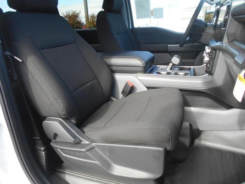2024 Ford F-150 Lightning Pro