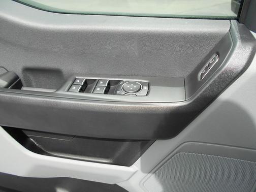Oxford White 2026 Ford F-250 XL