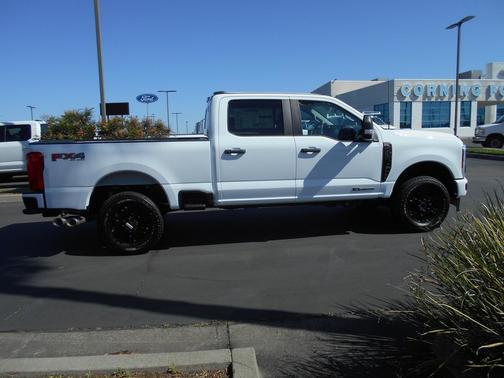 Oxford White 2026 Ford F-250 XL