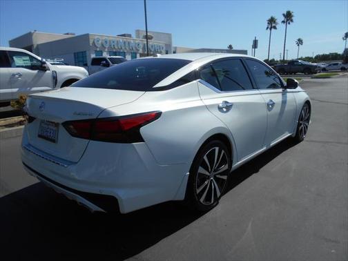 2020 Nissan Altima Leather