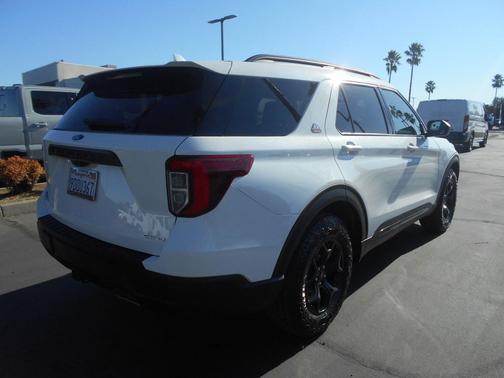 2022 Ford Explorer Leather