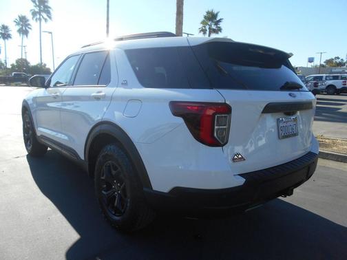 2022 Ford Explorer Leather