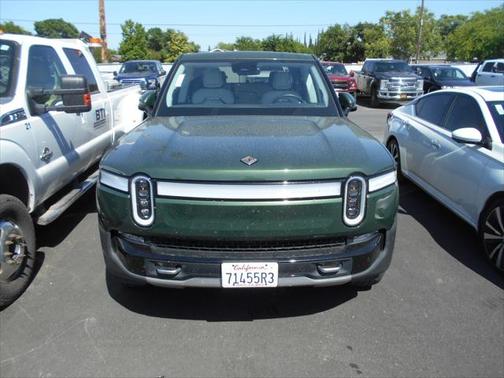 2022 Rivian R1T Leather
