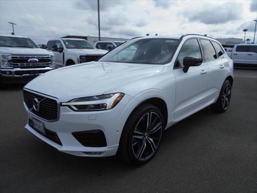 2020 Volvo XC60 T6 R-Design