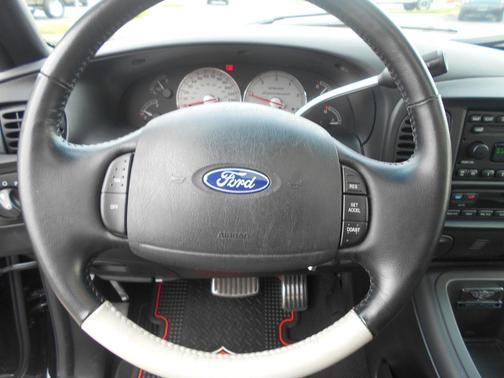 2003 Ford F-150 Harley-Davidson Crew Cab