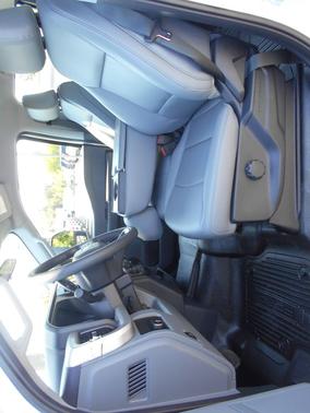 Oxford White 2026 Ford F-350 XL