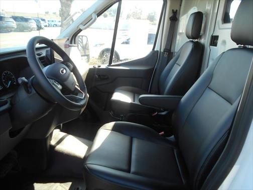 2022 Ford Transit-350 Base