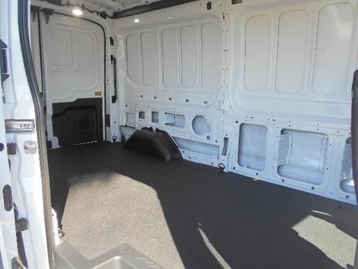 Oxford White 2026 Ford Transit-250 Base