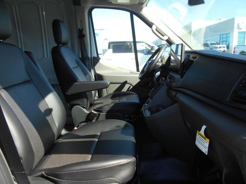 Oxford White 2026 Ford Transit-250 Base