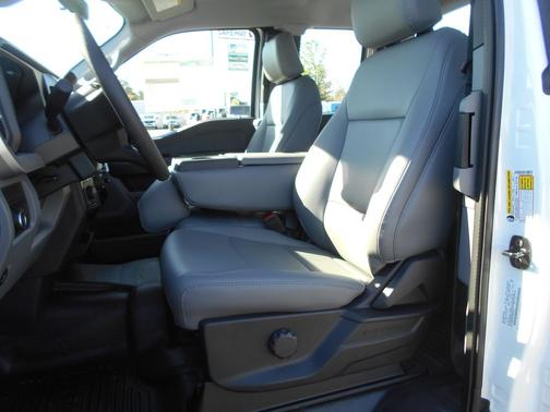 Oxford White 2026 Ford F-350 XL