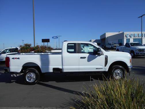 Oxford White 2026 Ford F-350 XL