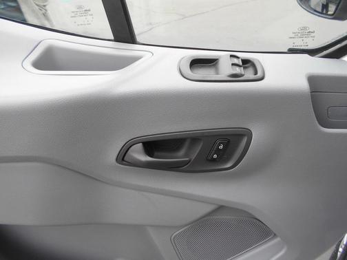 2016 Ford Transit-250 Base